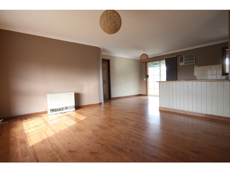 2 Shari Drive, Delacombe VIC 3356