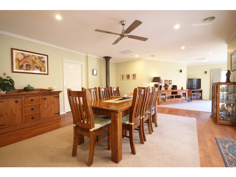 61 Clarke Street, Miners Rest VIC 3352