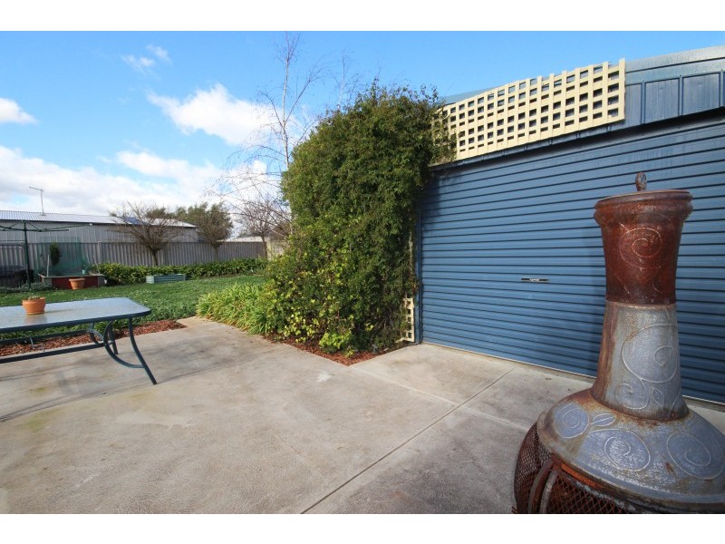 61 Clarke Street, Miners Rest VIC 3352