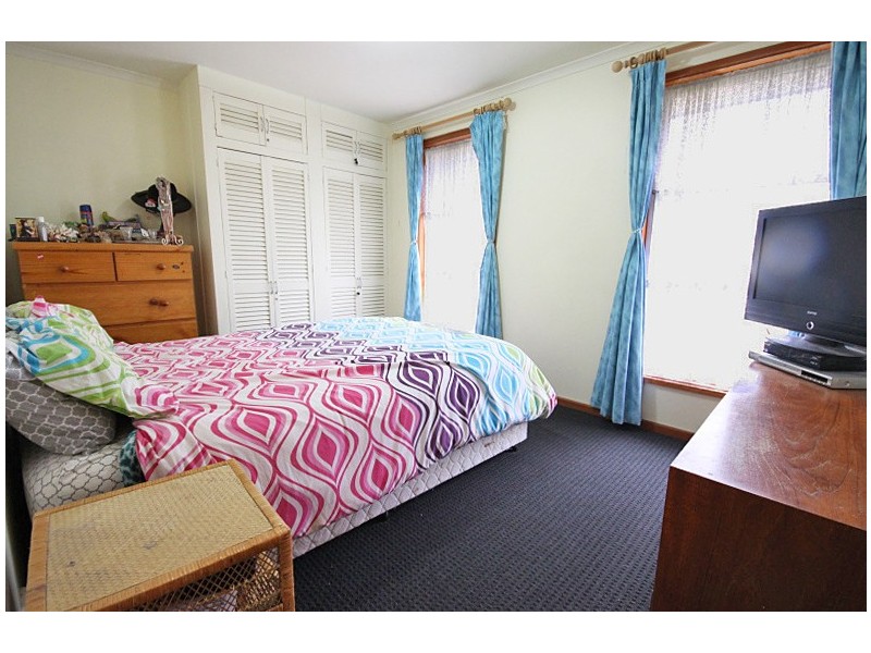 101 Wattle Avenue, Wendouree VIC 3355