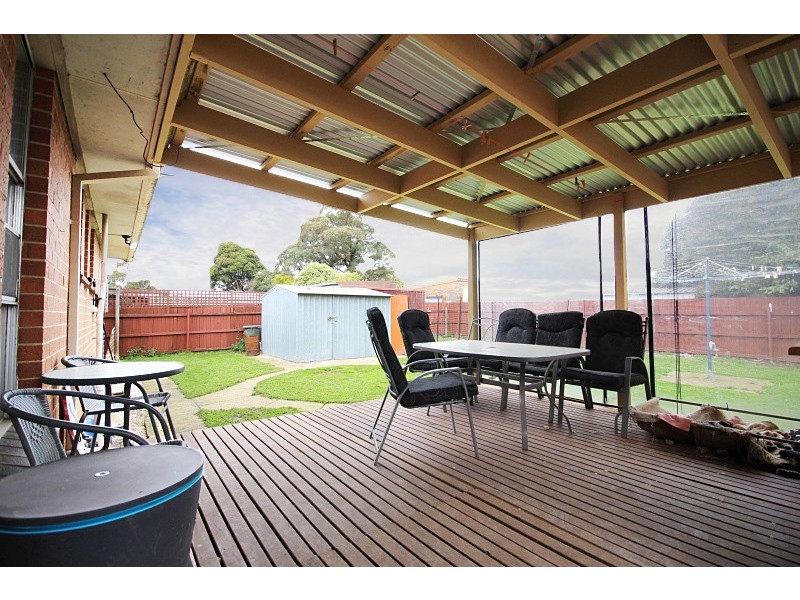 101 Wattle Avenue, Wendouree VIC 3355