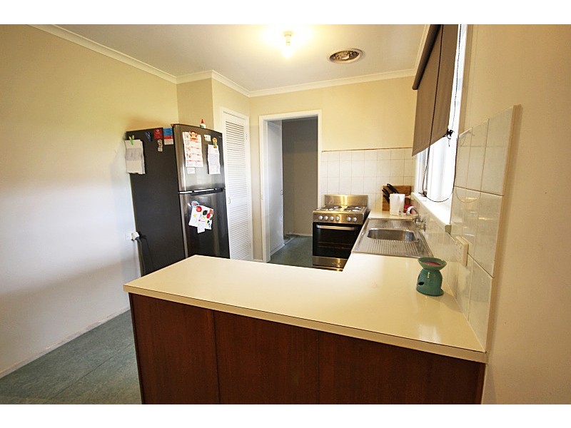 518 Gillies Street North, Wendouree VIC 3355