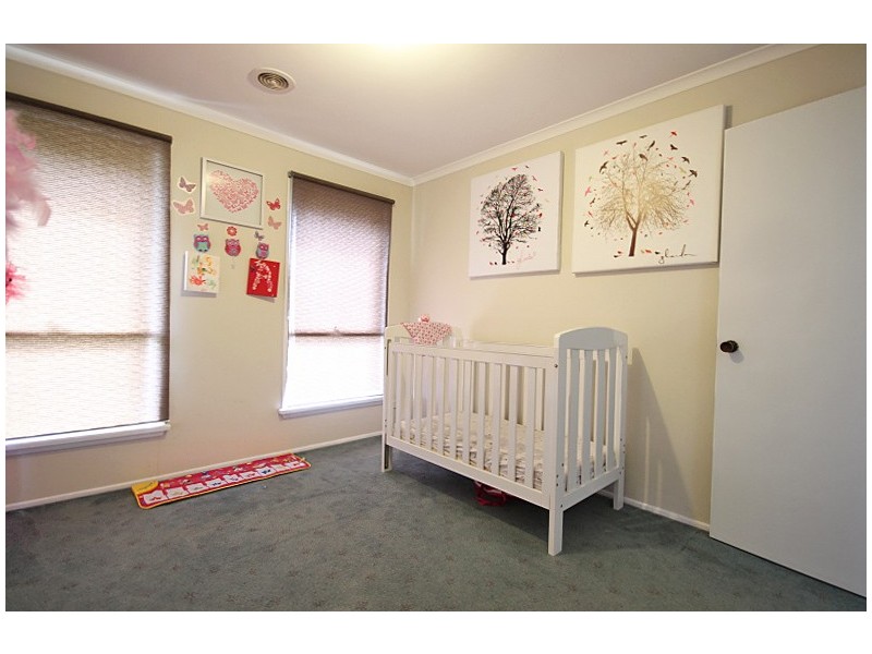 518 Gillies Street North, Wendouree VIC 3355