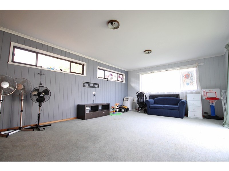 518 Gillies Street North, Wendouree VIC 3355