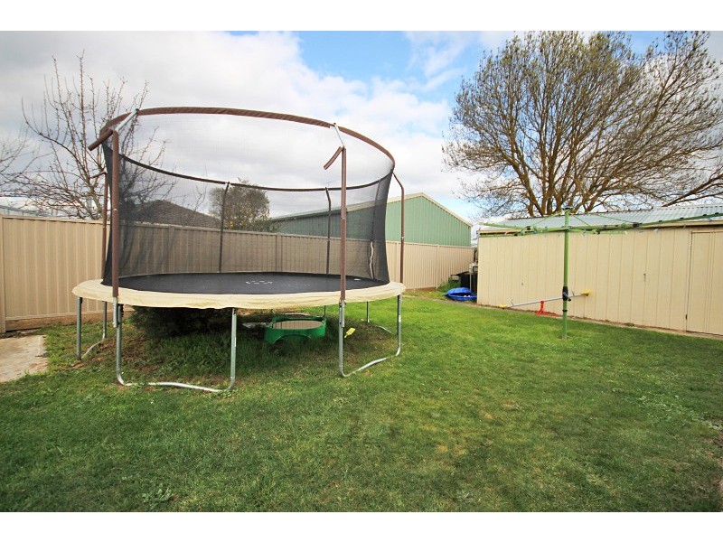 518 Gillies Street North, Wendouree VIC 3355