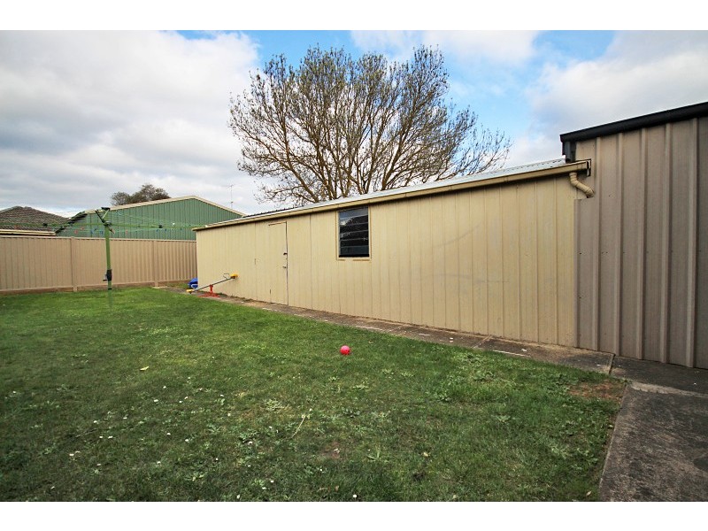 518 Gillies Street North, Wendouree VIC 3355
