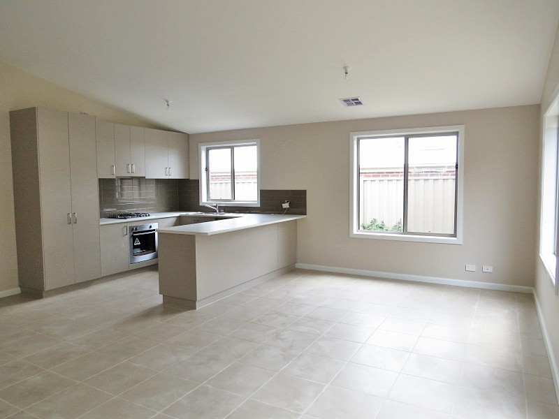 10/341a Humffray Street North, Ballarat VIC 3350