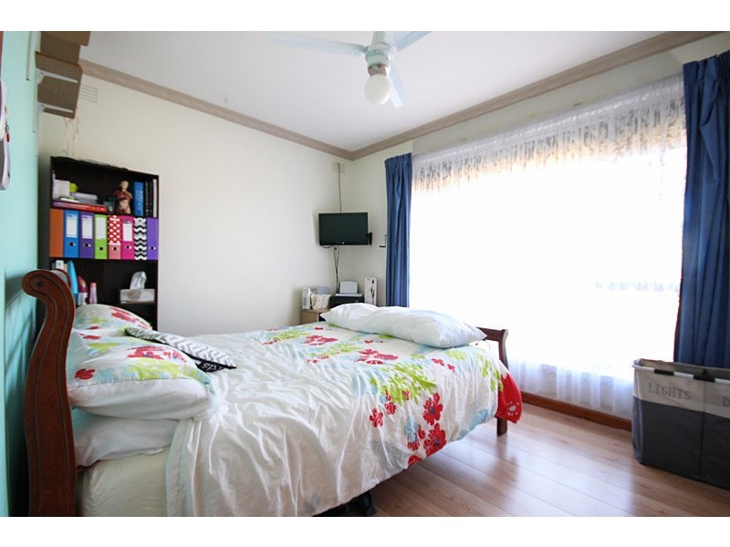 20 Stamford Street, Wendouree VIC 3355