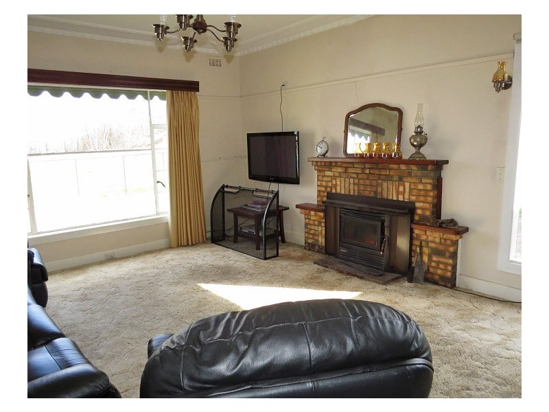 21 Angus Street, Clunes VIC 3370
