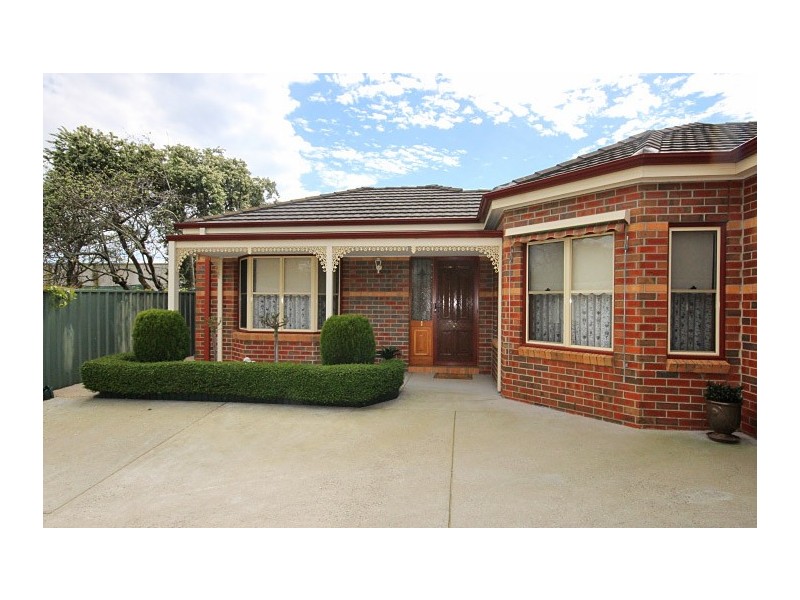 4/1422 Gregory Street, Lake Wendouree VIC 3350