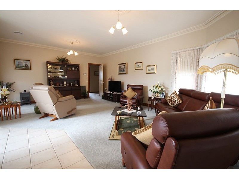 4/1422 Gregory Street, Lake Wendouree VIC 3350