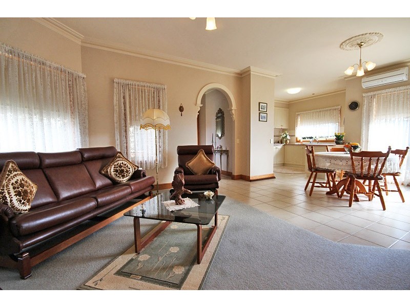 4/1422 Gregory Street, Lake Wendouree VIC 3350