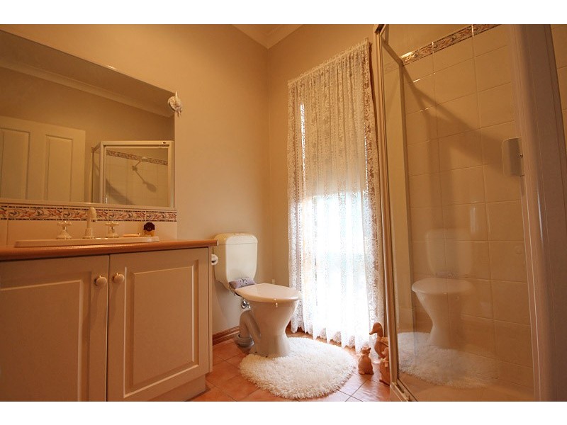 4/1422 Gregory Street, Lake Wendouree VIC 3350