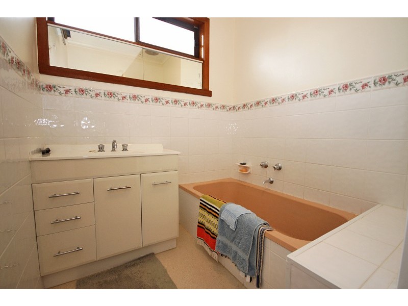 20 Kyle Street, Sebastopol VIC 3356