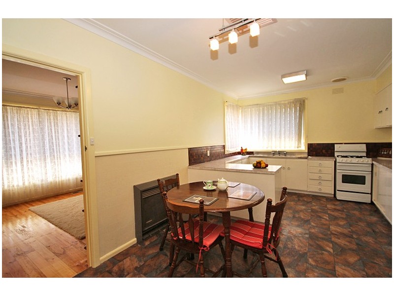 73 Hastings Street, Wendouree VIC 3355