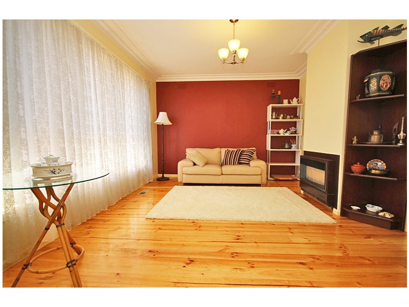 73 Hastings Street, Wendouree VIC 3355