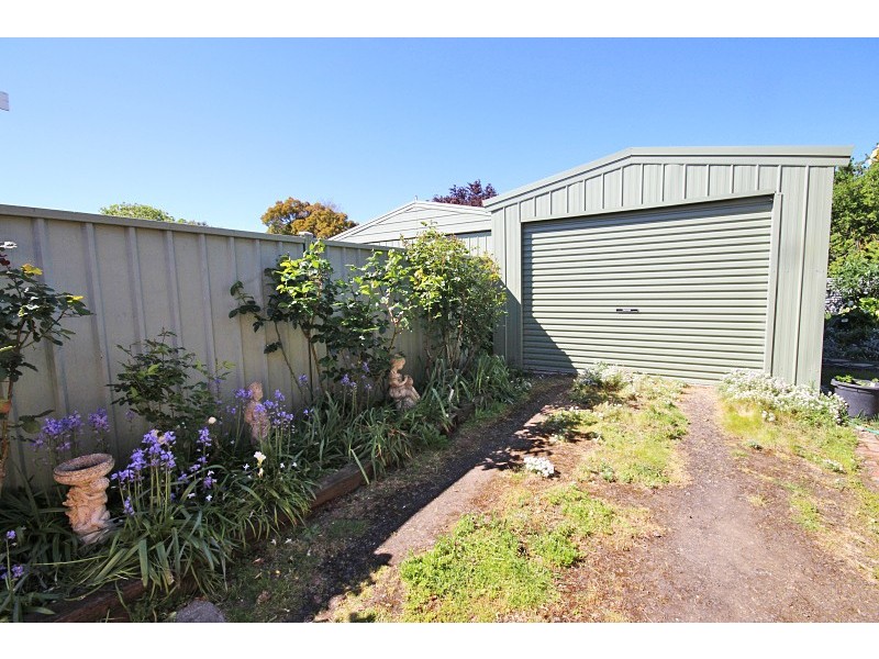 73 Hastings Street, Wendouree VIC 3355