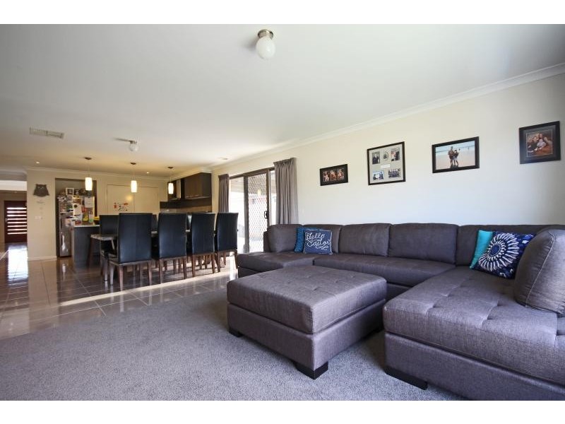 55 Majestic Way, Delacombe VIC 3356