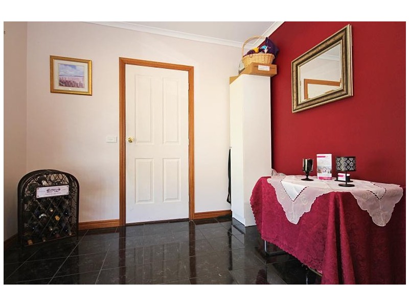 19 Parker Street, Miners Rest VIC 3352
