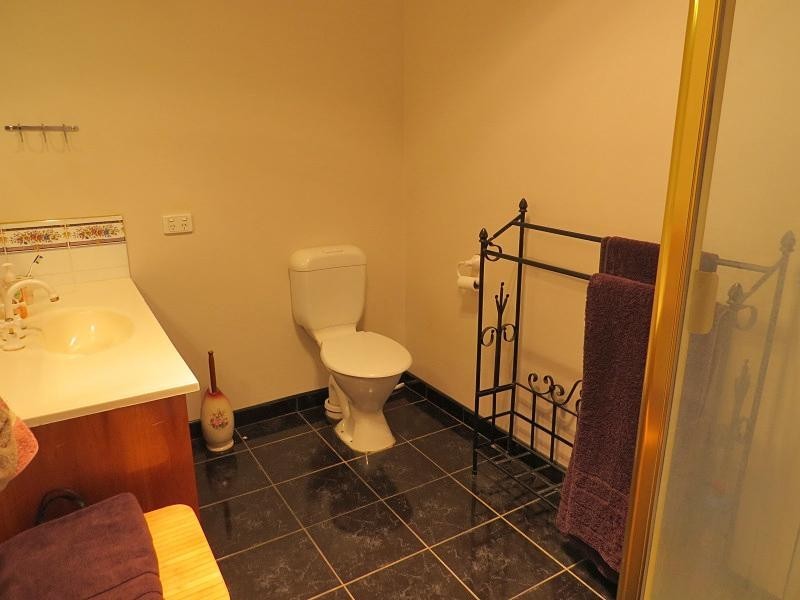 19 Parker Street, Miners Rest VIC 3352