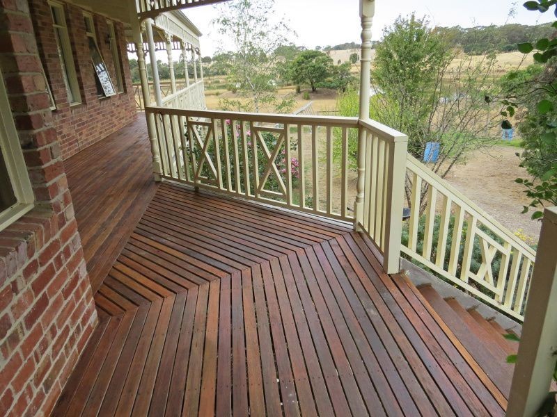 55 Spratlings Road, Ross Creek VIC 3351