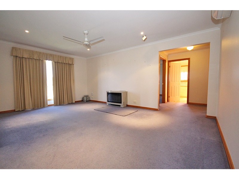 4 Mountview Drive, Sebastopol VIC 3356