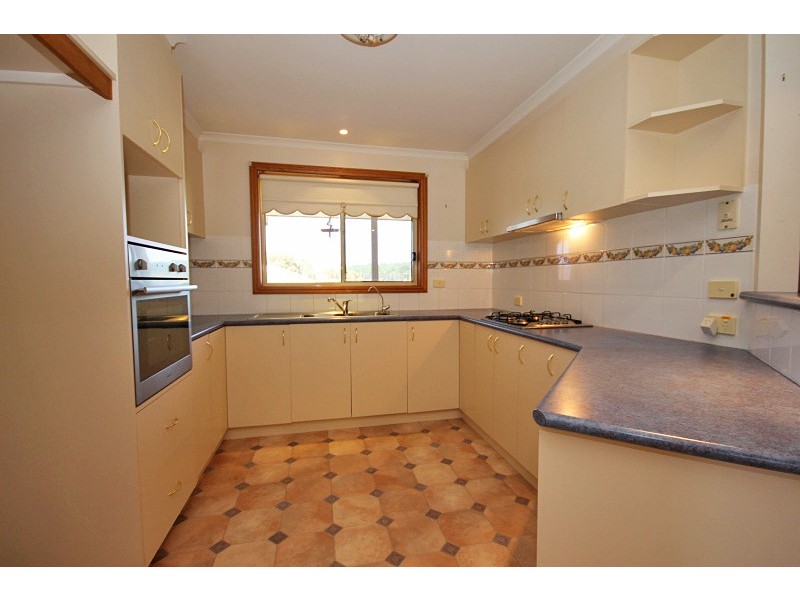 4 Mountview Drive, Sebastopol VIC 3356