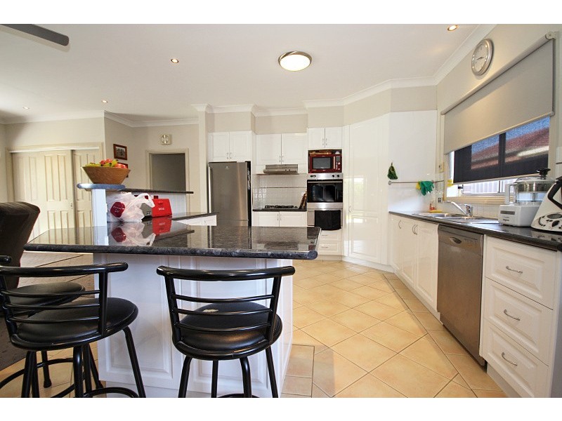 39 Boulevard Drive, Alfredton VIC 3350