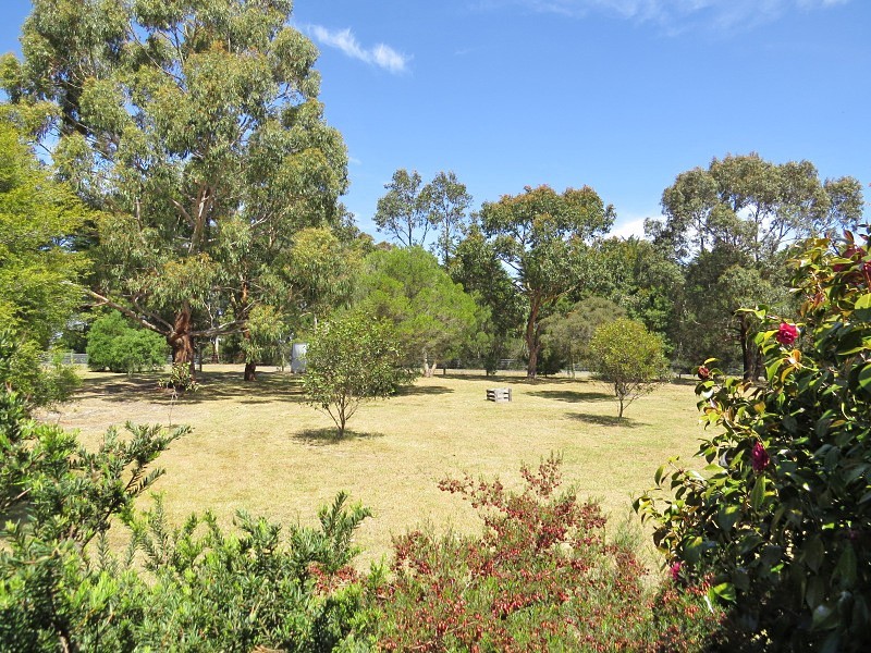 24 Leigh Court, Dereel VIC 3352