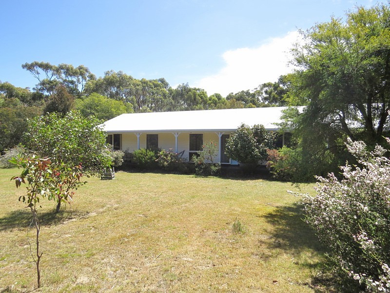 24 Leigh Court, Dereel VIC 3352