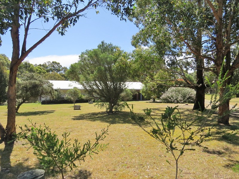 24 Leigh Court, Dereel VIC 3352