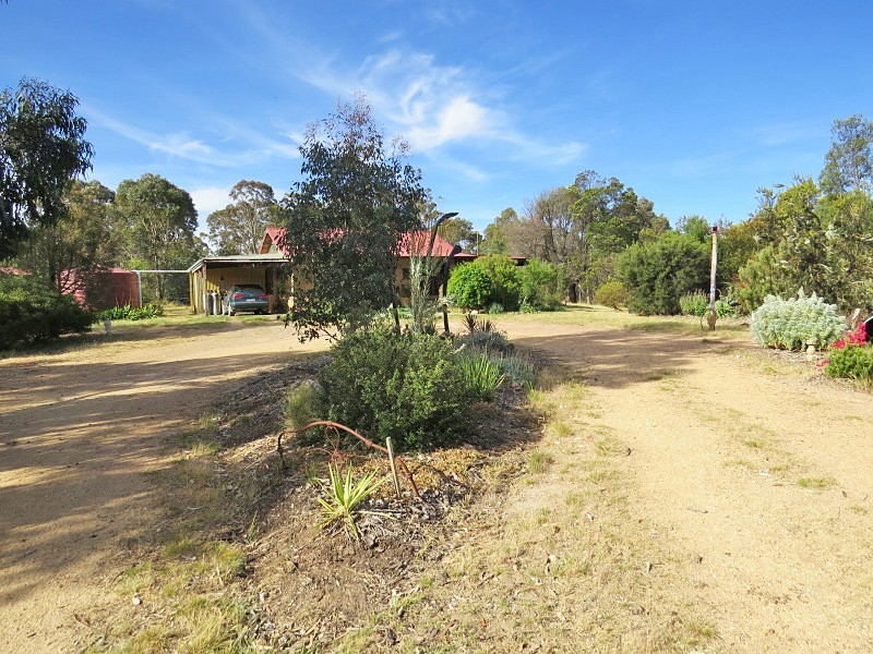 136 Rifle Range Road, Lexton VIC 3352