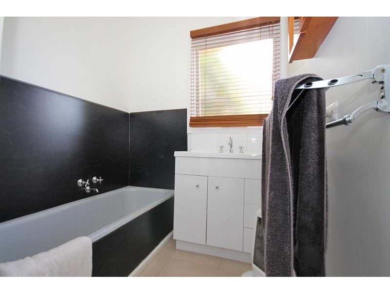 14 Huntington Street, Wendouree VIC 3355