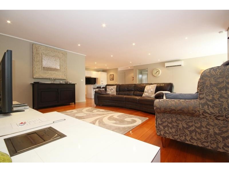 12 Twelfth Street, Hepburn Springs VIC 3461