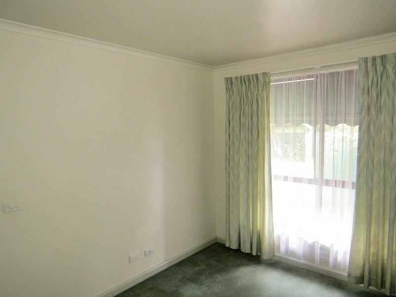 3/634 York Street, Canadian VIC 3350