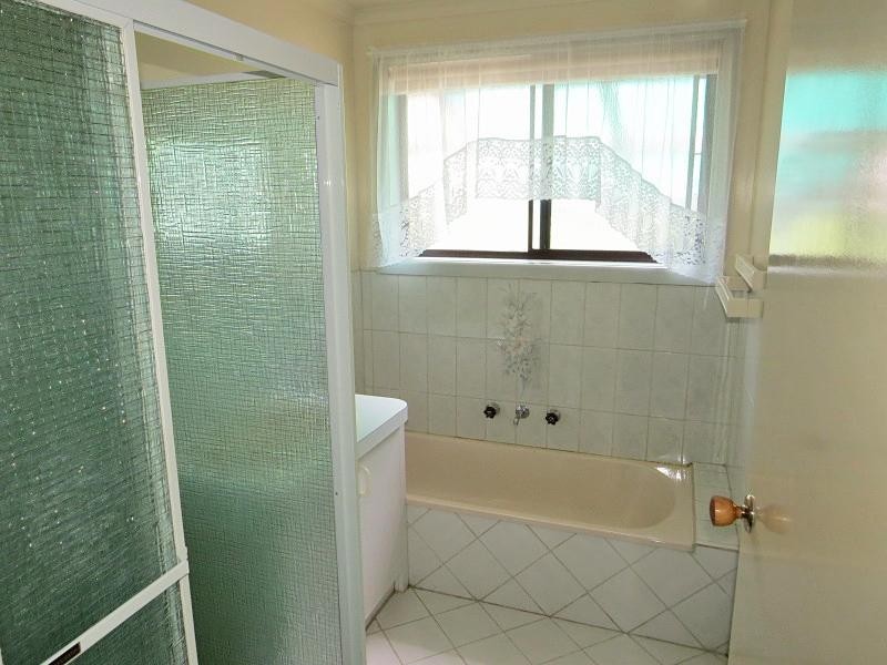 3/634 York Street, Canadian VIC 3350