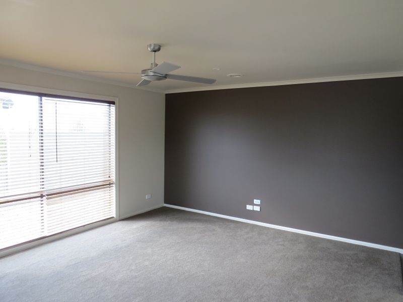 4 Lowry Crescent, Miners Rest VIC 3352