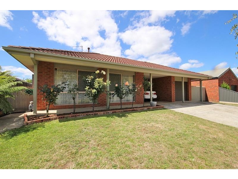 29 Hume Crescent, Alfredton VIC 3350