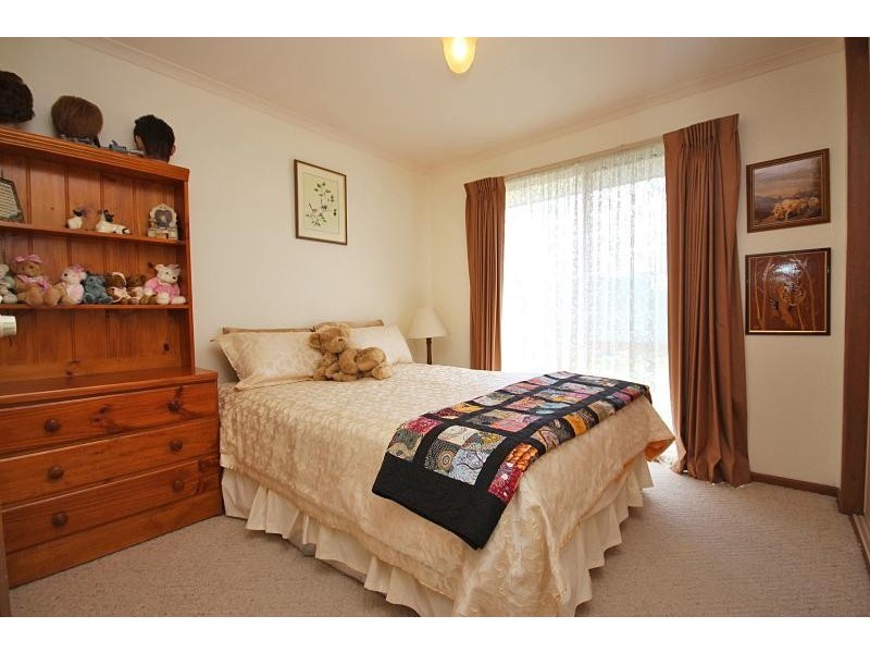 29 Hume Crescent, Alfredton VIC 3350