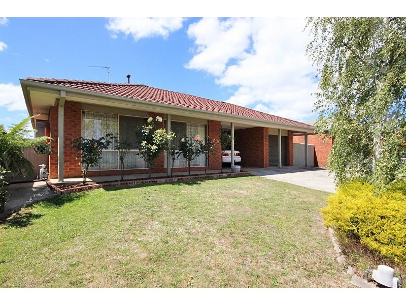 29 Hume Crescent, Alfredton VIC 3350