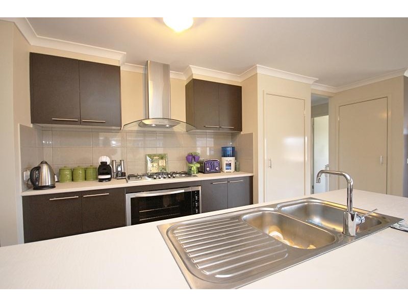 36 Kirby Avenue, Canadian VIC 3350