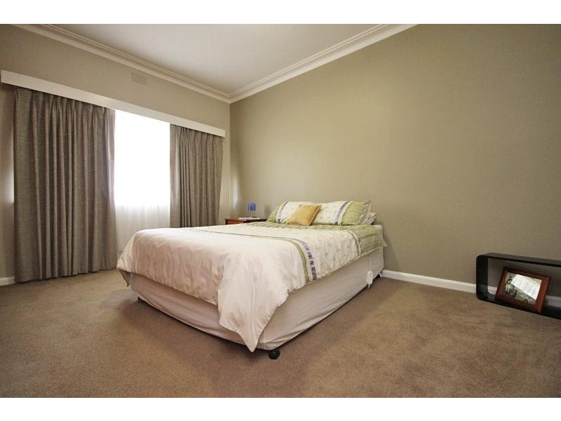 10 Mathilda Street, Wendouree VIC 3355