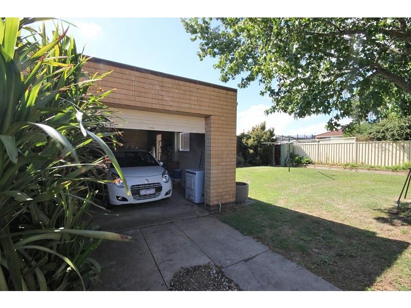 10 Mathilda Street, Wendouree VIC 3355