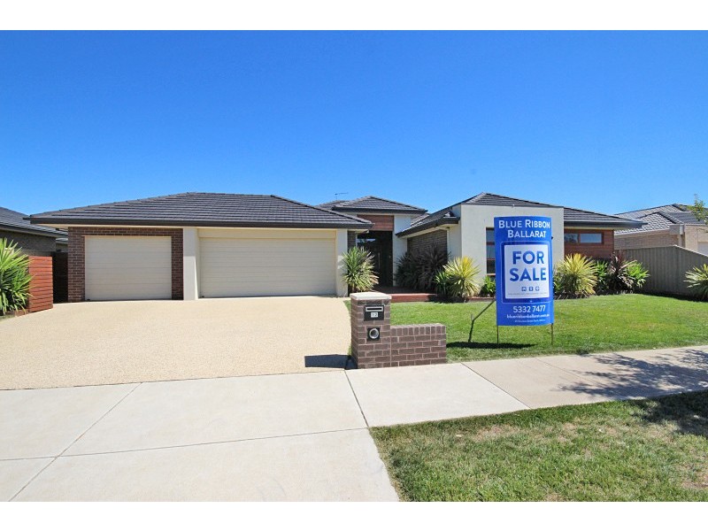 12 Cuzens Road, Alfredton VIC 3350