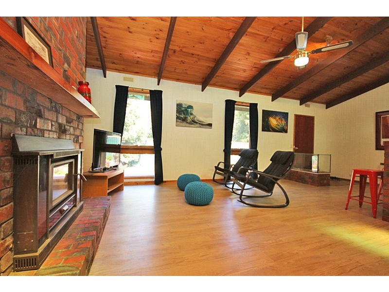 74 Longley Street, Alfredton VIC 3350