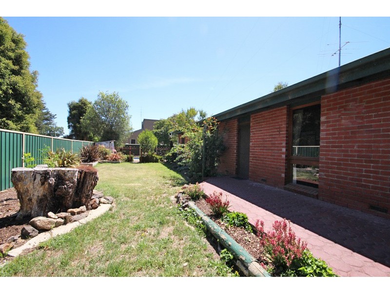 74 Longley Street, Alfredton VIC 3350