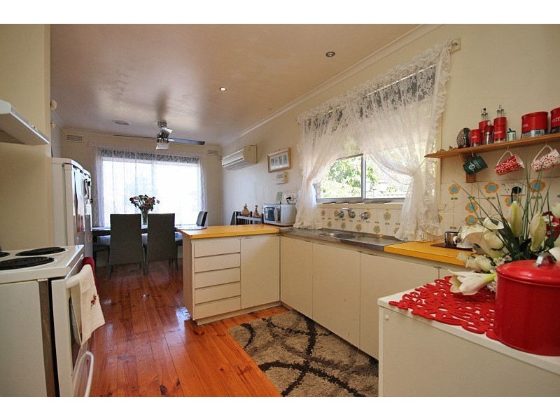 260 Learmonth Road, Wendouree VIC 3355