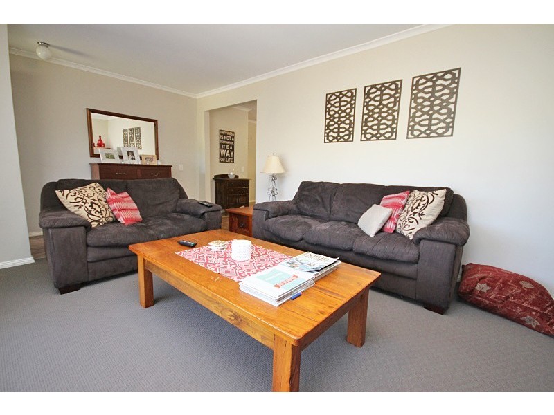 5 McAuley Drive, Brown Hill VIC 3350