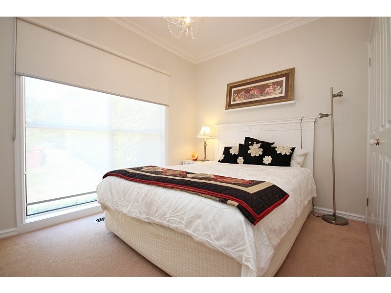 9 Panorama Drive, Black Hill VIC 3350