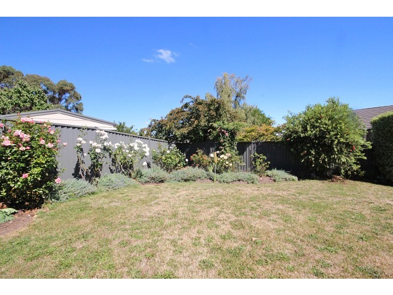 9 Panorama Drive, Black Hill VIC 3350